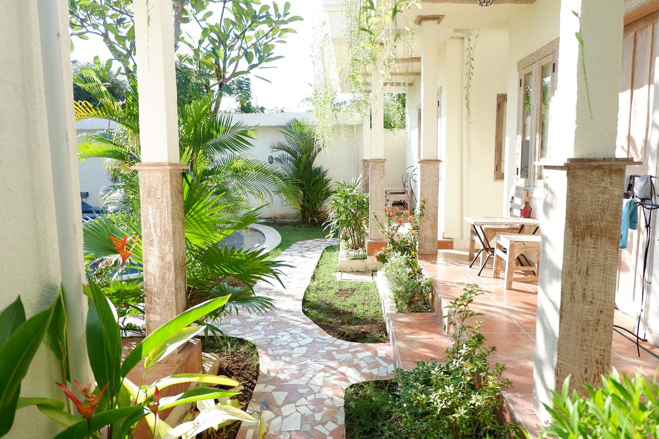 Mango 5 Hotel Amed  Exterior photo